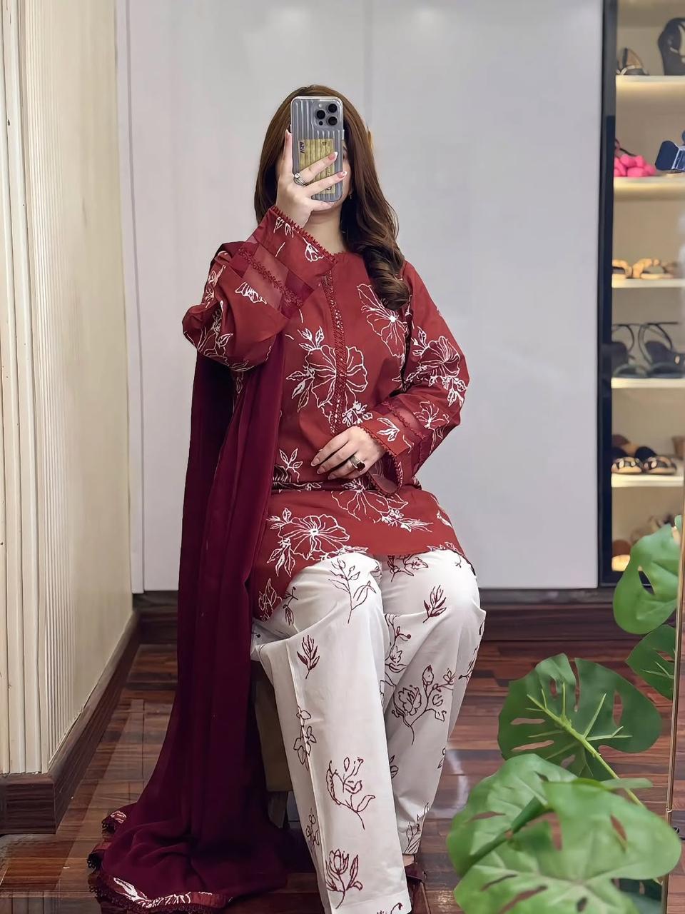 Cotton dress with skin print